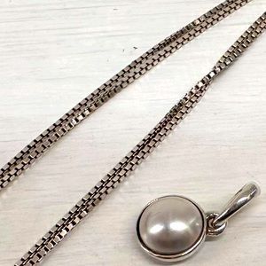 Pandora pendent/charm with chain. Chain and Pendent Sterling Silver